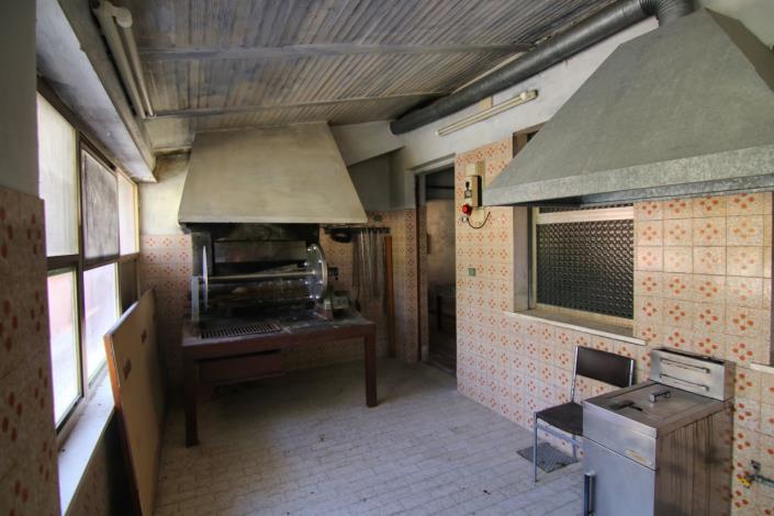 Image No.31-10 Bed Hotel for sale