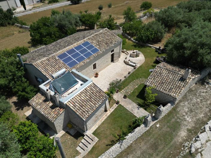 Image No.1-Villa de 4 chambres à vendre à Modica