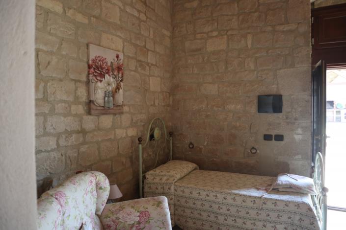 Image No.48-4 Bed Villa for sale