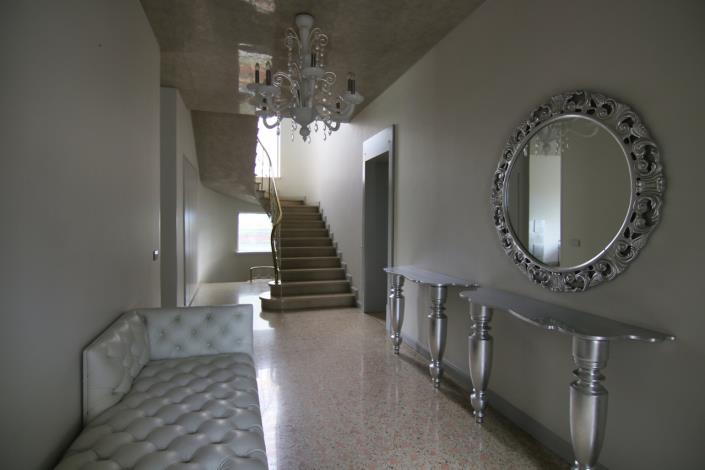 Image No.3-5 Bed Villa for sale