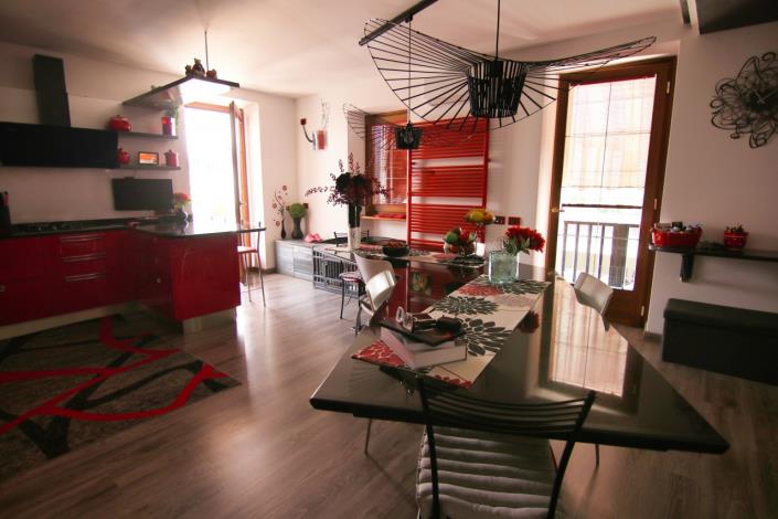 Image No.7-4 Bed House for sale