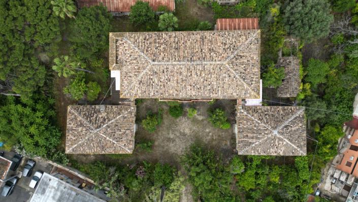 Image No.13-11 Bed Villa for sale