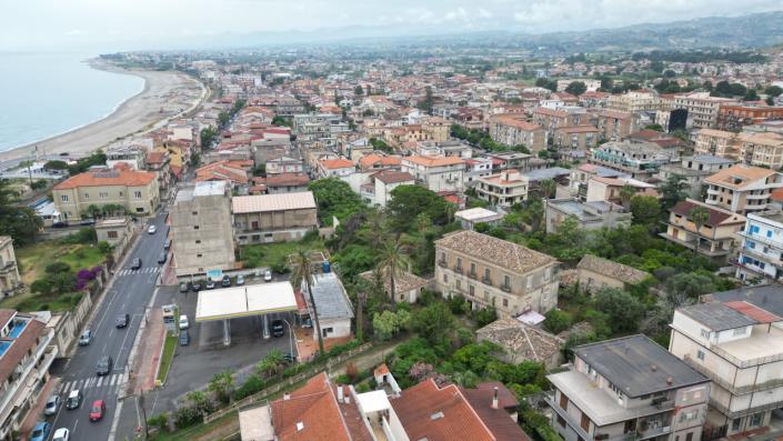 Image No.14-11 Bed Villa for sale