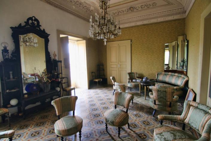 Image No.35-11 Bed Villa for sale