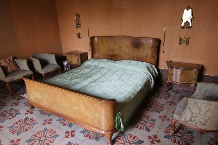 Image No.45-11 Bed Villa for sale