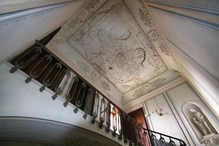 Image No.55-11 Bed Villa for sale