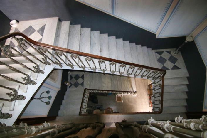 Image No.56-11 Bed Villa for sale