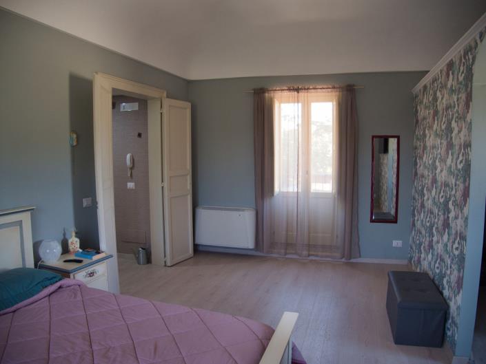 Image No.35-4 Bed Villa for sale