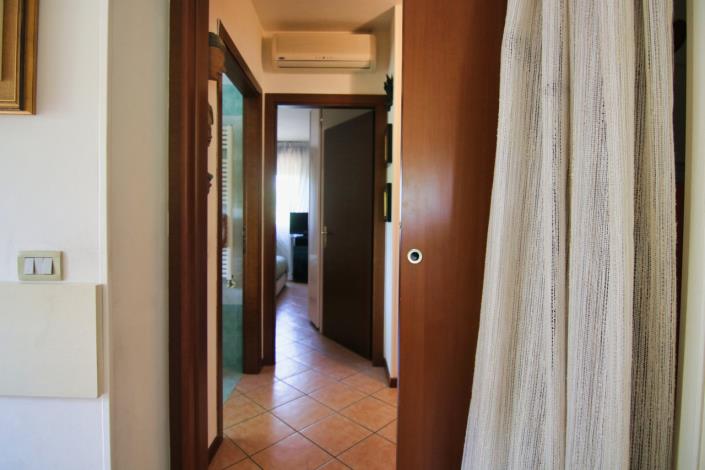 Image No.24-2 Bed Apartment for sale