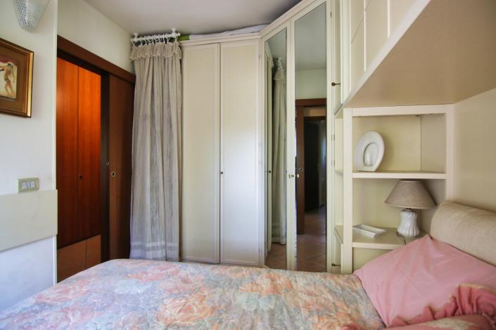 Image No.31-2 Bed Apartment for sale