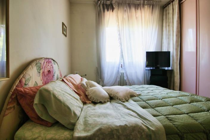 Image No.40-2 Bed Apartment for sale