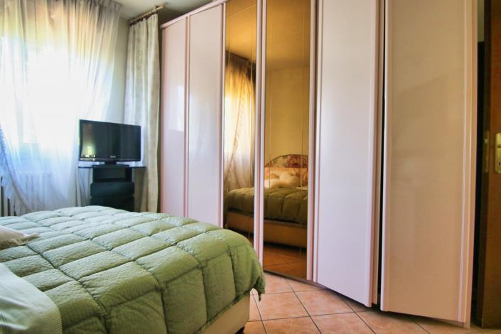 Image No.42-2 Bed Apartment for sale