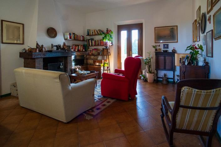 Castagneto Carducci, Apartment