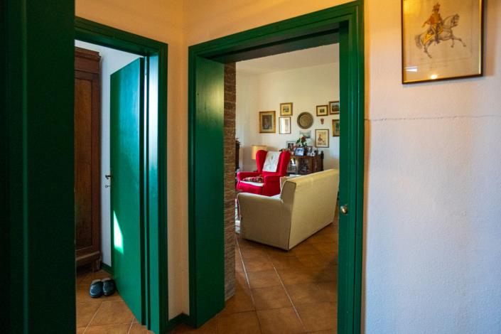 Image No.16-2 Bed Apartment for sale