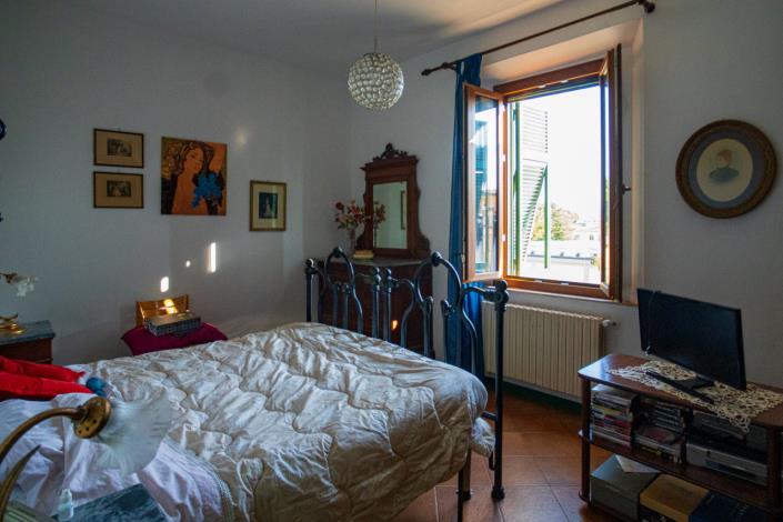 Image No.18-2 Bed Apartment for sale