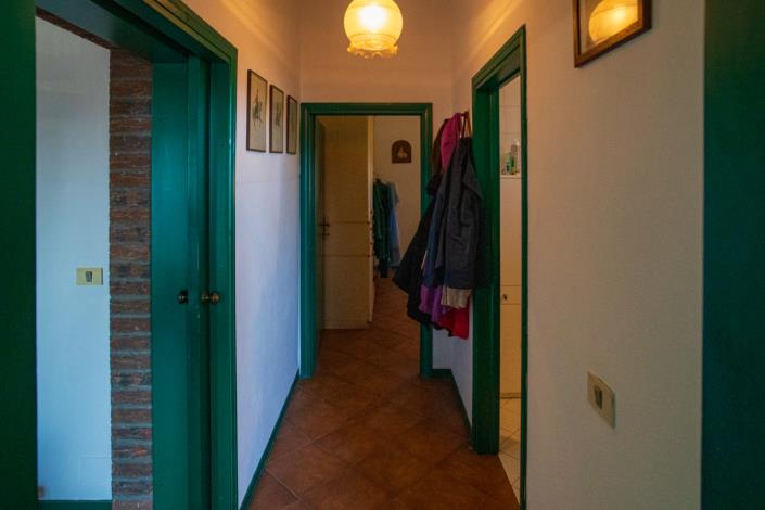 Image No.24-2 Bed Apartment for sale