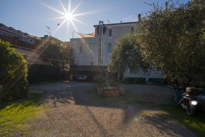 Image No.53-2 Bed Apartment for sale