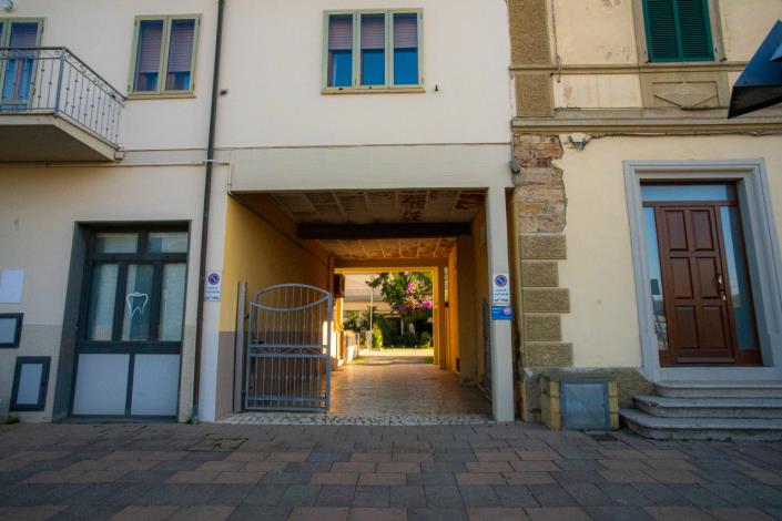 Image No.60-2 Bed Apartment for sale