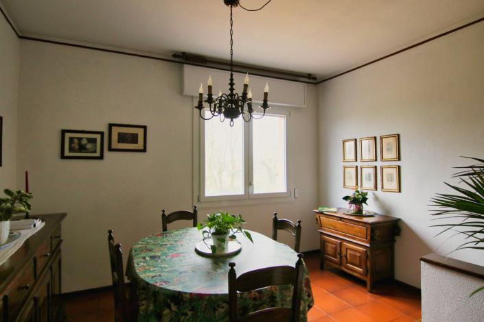 Image No.16-8 Bed Villa for sale