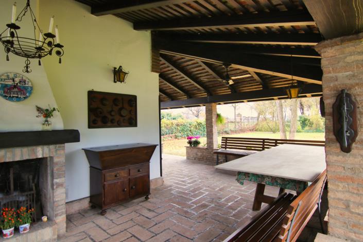 Image No.28-8 Bed Villa for sale