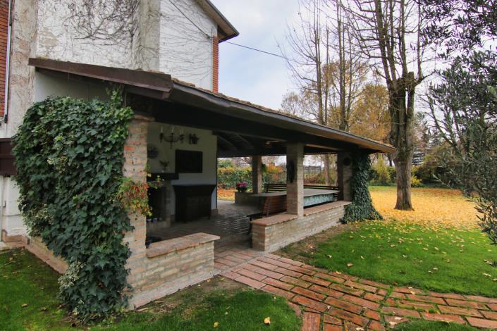 Image No.29-8 Bed Villa for sale