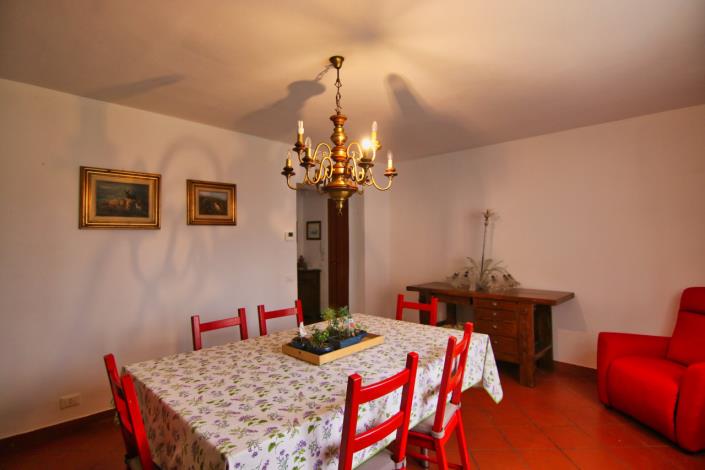 Image No.40-8 Bed Villa for sale