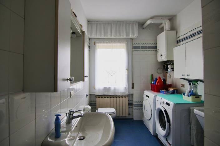 Image No.42-8 Bed Villa for sale