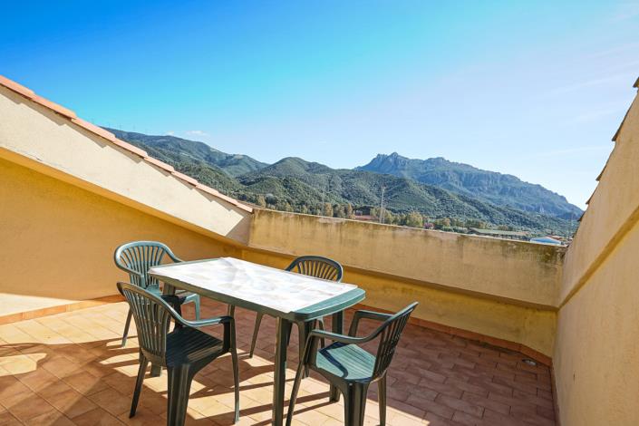 Image No.32-2 Bed Apartment for sale