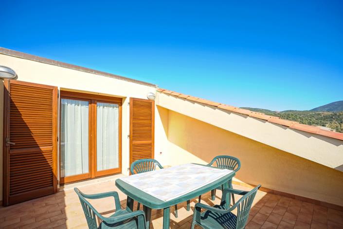 Image No.35-2 Bed Apartment for sale