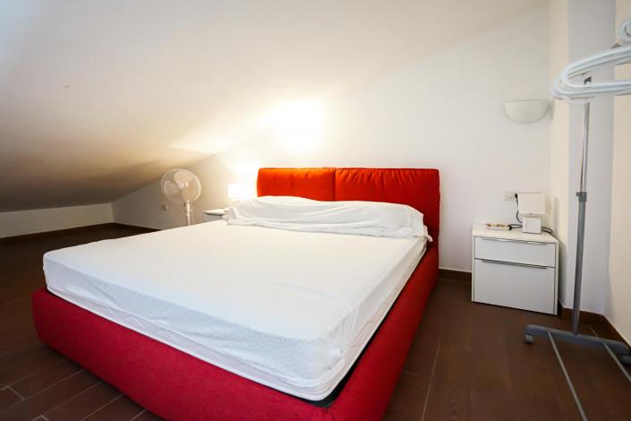 Image No.55-2 Bed Apartment for sale