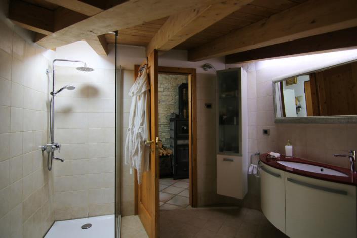 Image No.34-2 Bed Apartment for sale