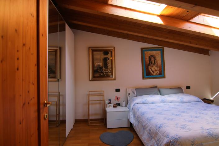 Image No.37-2 Bed Apartment for sale