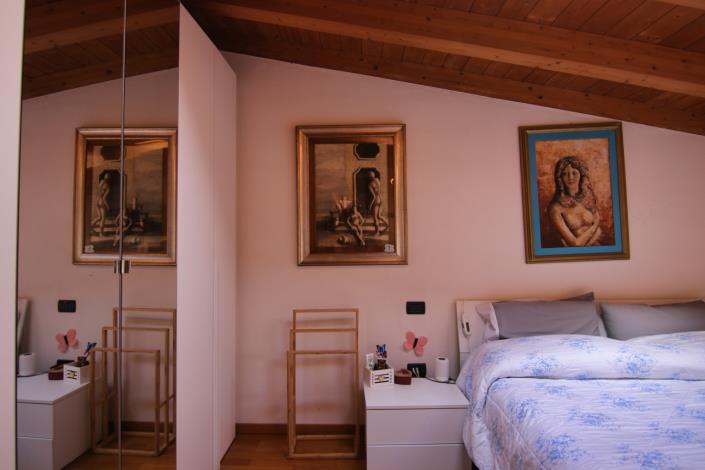 Image No.40-2 Bed Apartment for sale