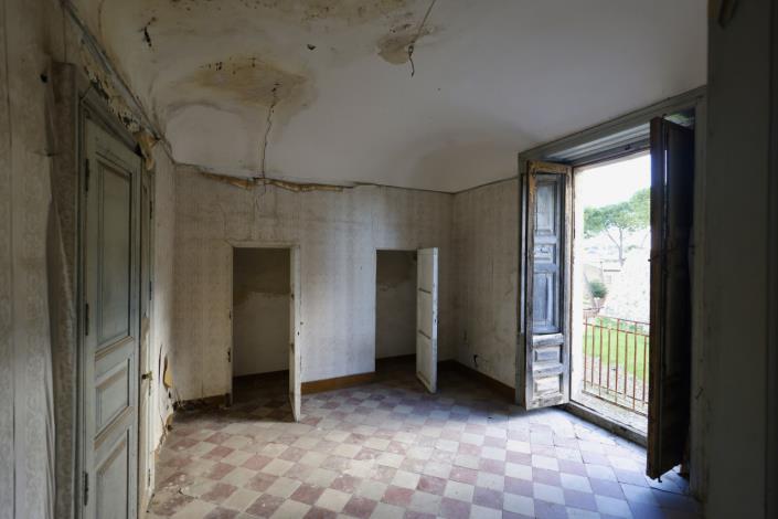 Image No.46-Mansion for sale