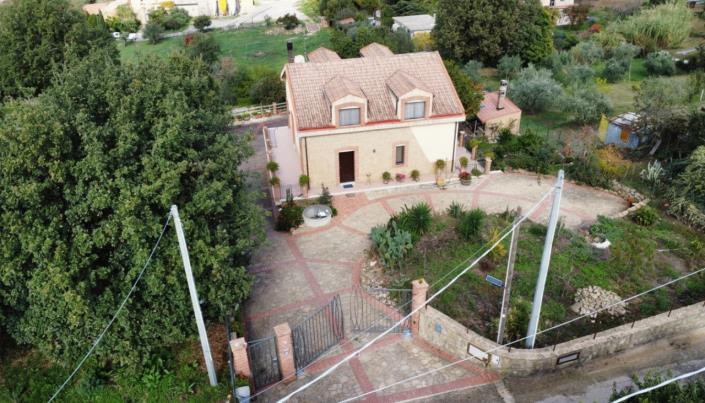 Image No.14-Villa de 3 chambres à vendre à Calascibetta