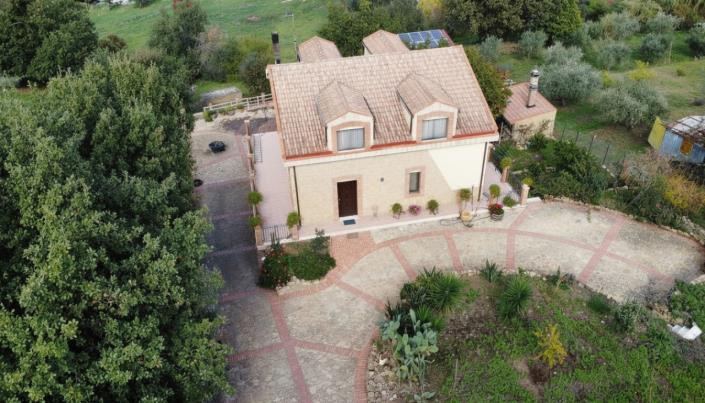 Image No.15-Villa de 3 chambres à vendre à Calascibetta
