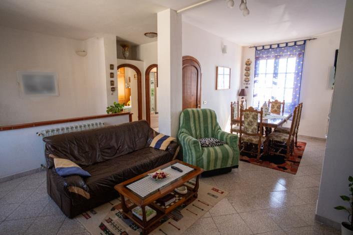 Image No.13-4 Bed Villa for sale
