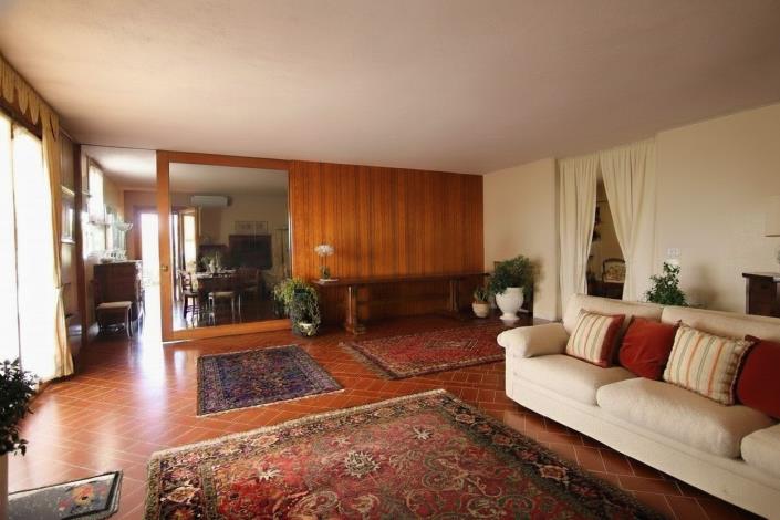 Image No.17-4 Bed Villa for sale