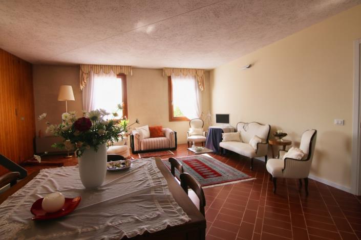 Image No.19-4 Bed Villa for sale