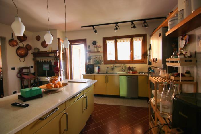 Image No.24-4 Bed Villa for sale