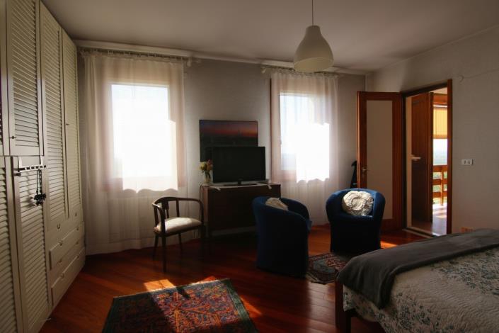 Image No.33-4 Bed Villa for sale