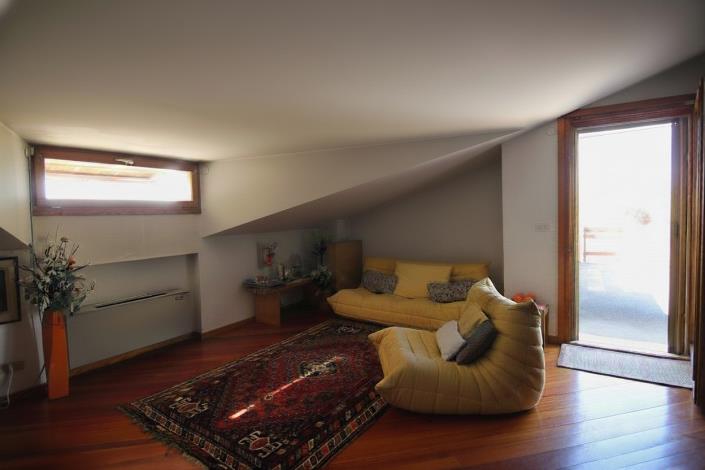 Image No.51-4 Bed Villa for sale