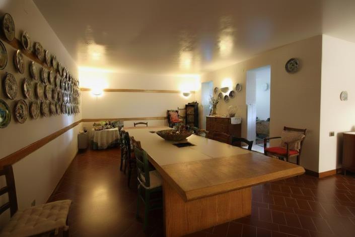Image No.57-4 Bed Villa for sale