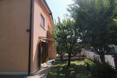 005__esterno__12