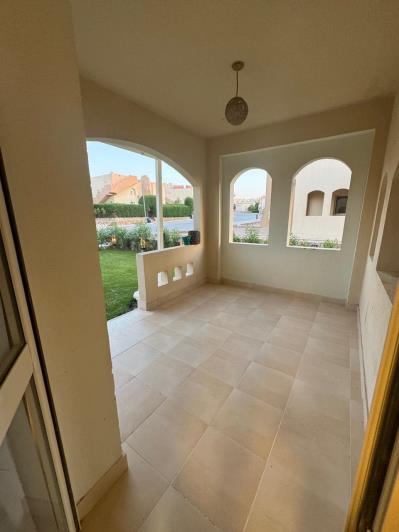 Image No.4-2 Bed Villa for sale