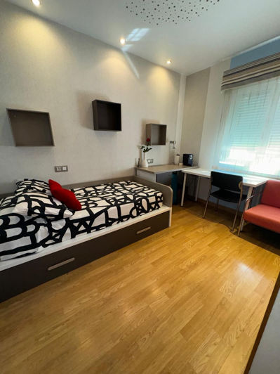 Image No.14-3 Bed Townhouse for sale