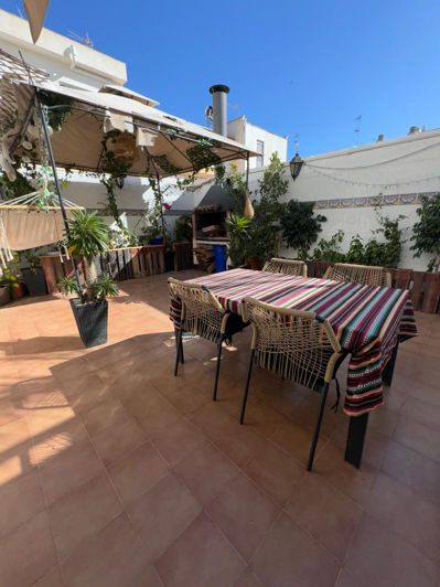 Image No.15-3 Bed Townhouse for sale