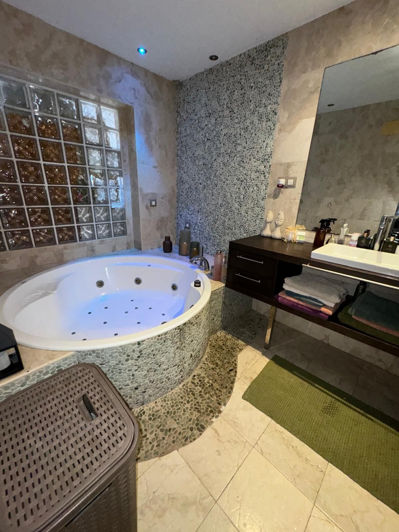 Image No.16-3 Bed Townhouse for sale