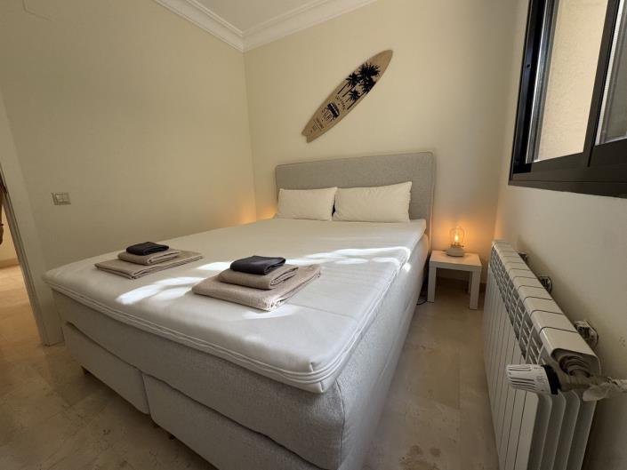 Image No.12-3 Bed Townhouse for sale