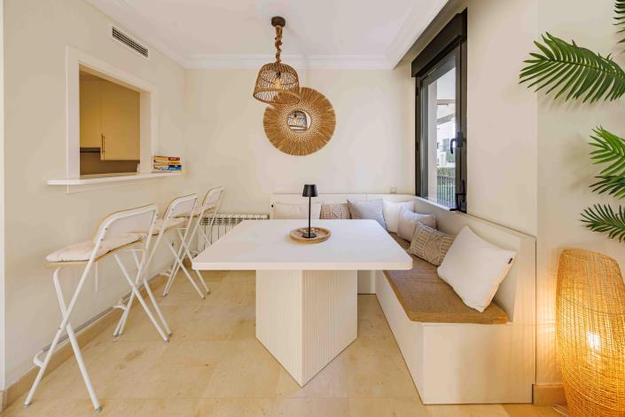 Image No.5-3 Bed Townhouse for sale